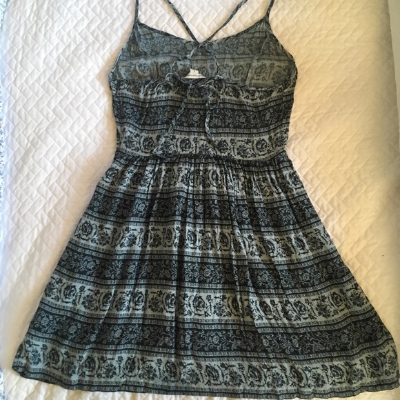 American Eagle Outfitters Fit and Flare Dress - Picture 3 of 5
